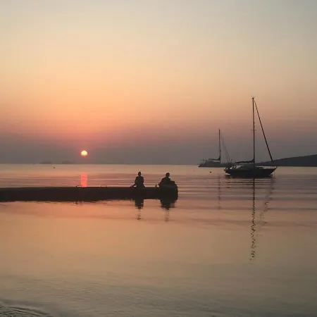 Violeta Family Livadia