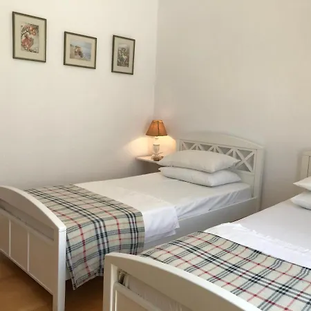 Appartement Family Livadia Parikia