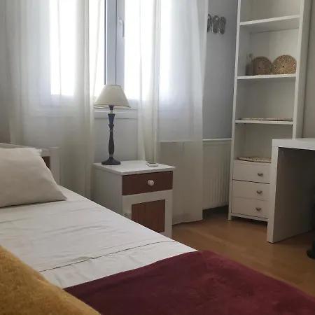 Violeta Family Livadia Lägenhet Páros