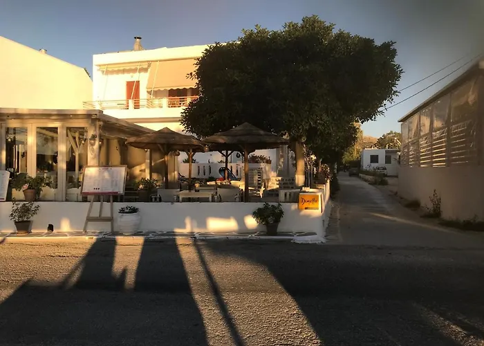 Violeta Family Livadia *