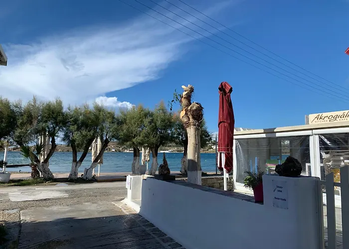 Violeta Family Livadia * Páros