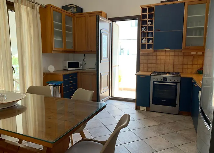 Violeta Family Livadia *